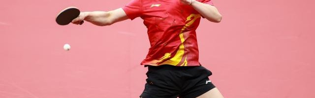 孙颖莎樊振东开幕式后首登场 国乒晋级男女团四强