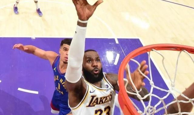 打不过真的打不过！湖人再负掘金交锋惨遭8连败