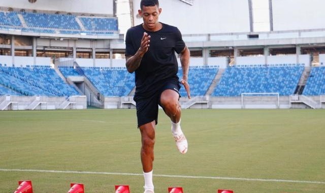 世俱杯参赛资格-洛佩斯自曝已与海港解约：下一站还想留在亚洲联赛